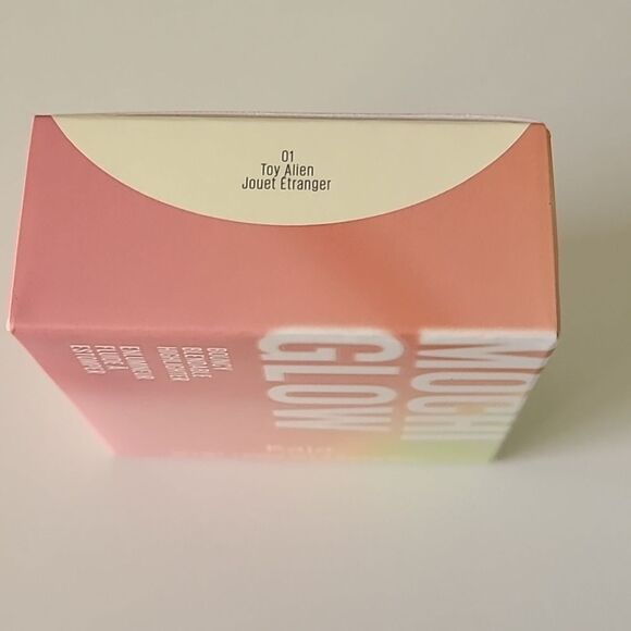 Kaja NWT Mochi Glow Bouncy Blendable Highlighter Toy Ailen Cream Powder Korean - Picture 5 of 5